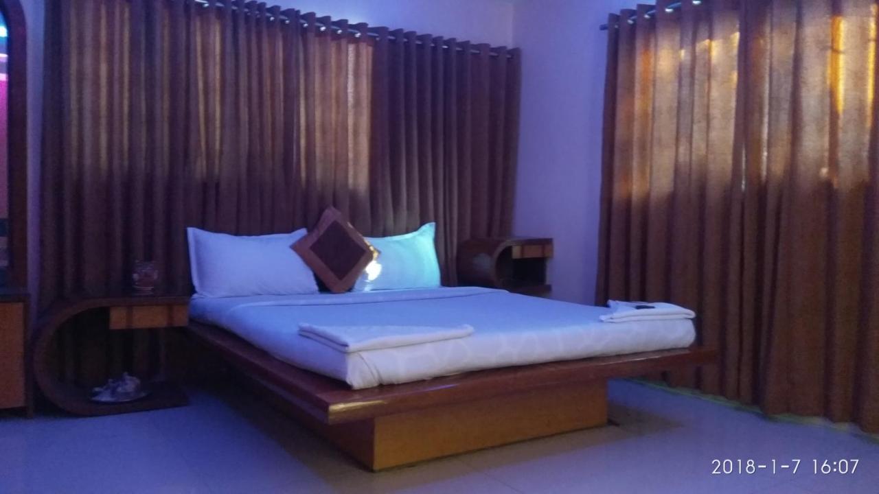 Agrawal Bhavan Budget Stay Only For Indians Bombaim Exterior foto