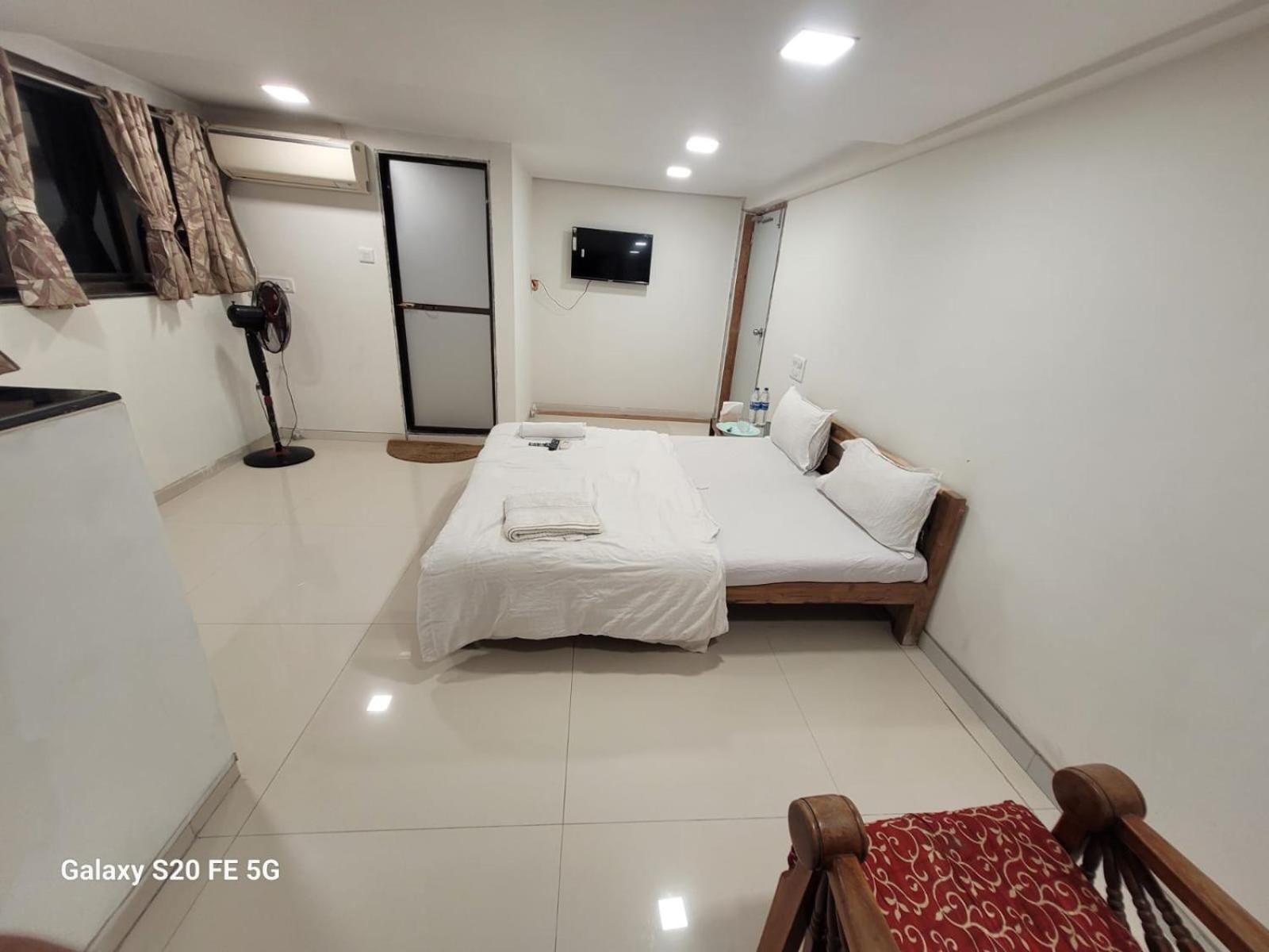 Agrawal Bhavan Budget Stay Only For Indians Bombaim Exterior foto